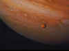 jupiter & io.jpg (30187 bytes)